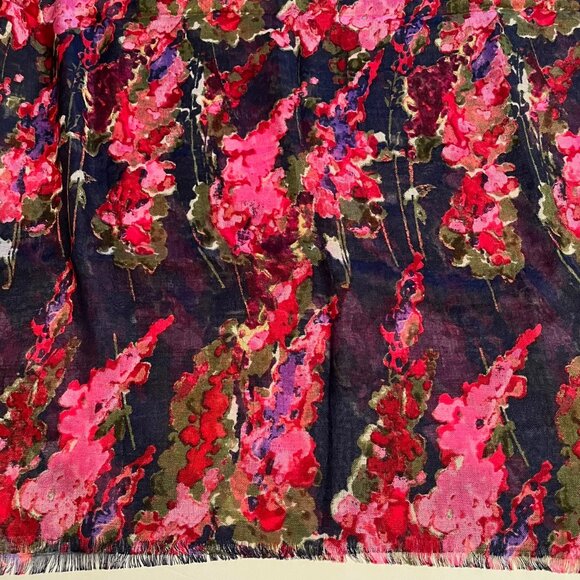NWT Talbots Navy Floral Print Silk/Wool/Cashmere Blend Scarf - Picture 2 of 6